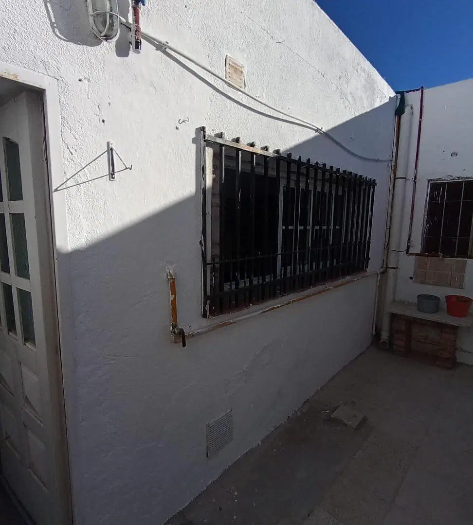 ¡OPORTUNIDAD EN B YOFRE! Dpto 2 Dorm - Patio- Excelente Ubicación- 1
