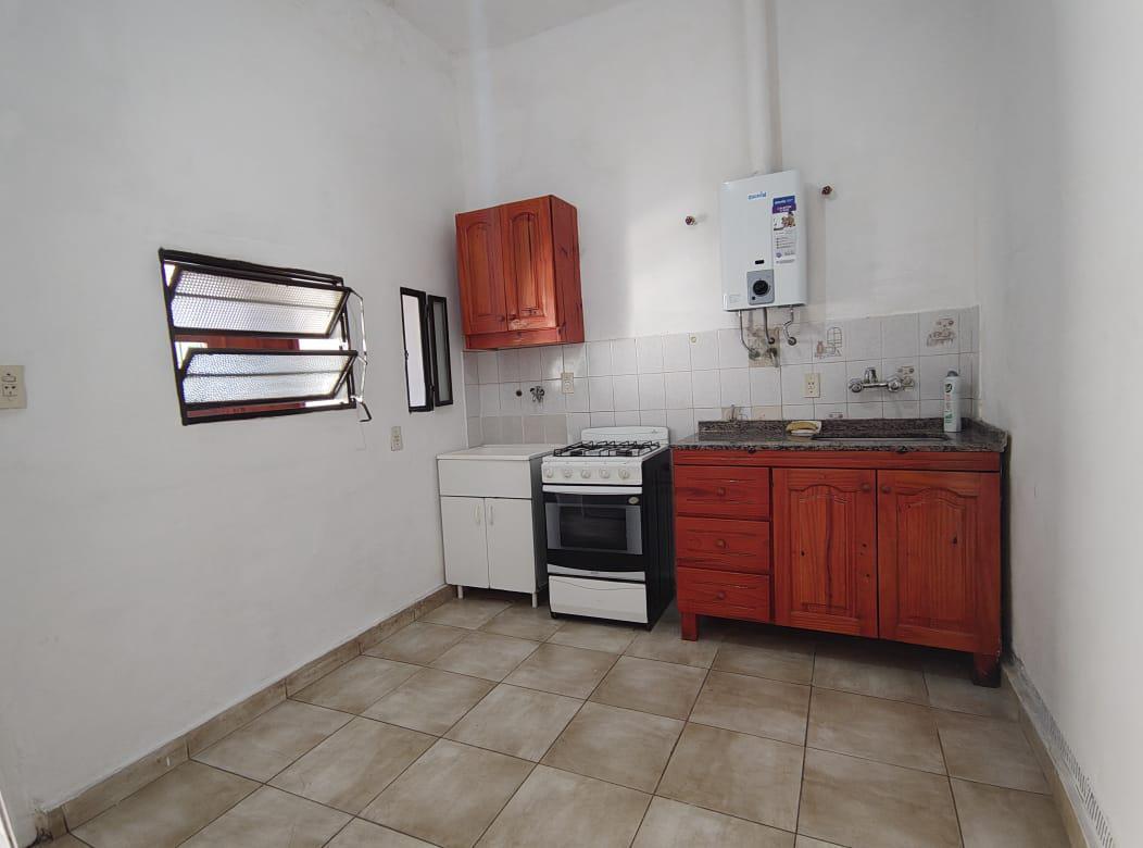 Foto de EXCELENTE DEPARTAMENTO EN BARRIO TALLERES DOS DORMITORIOS, imagen 1