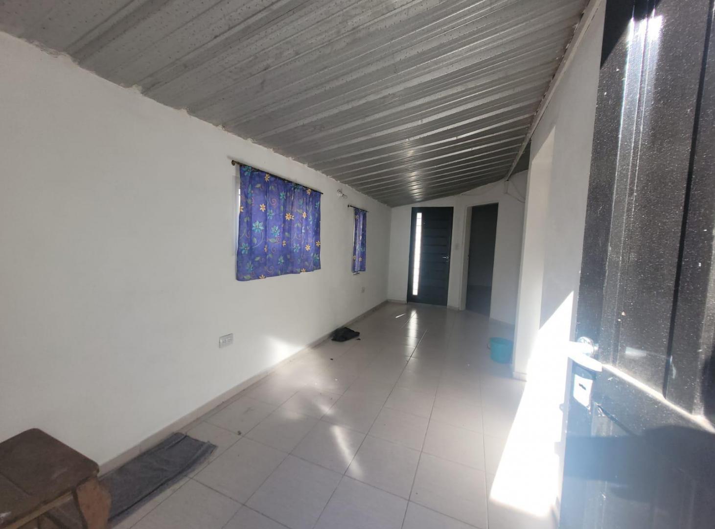 Foto de DEPARTAMENTO CON GRAN PATIO- B TALLERES OESTE-, imagen 4