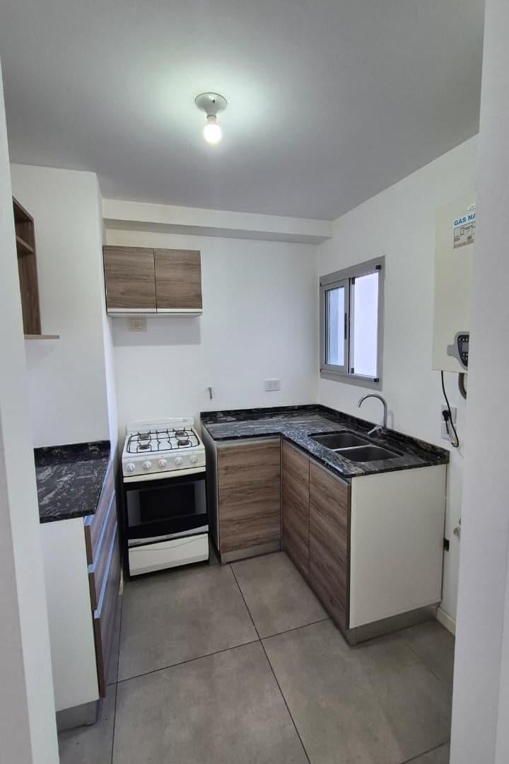 Foto de Confort y ubicación: Depto 1 dorm con pileta y SUM en calle Lima, imagen 3