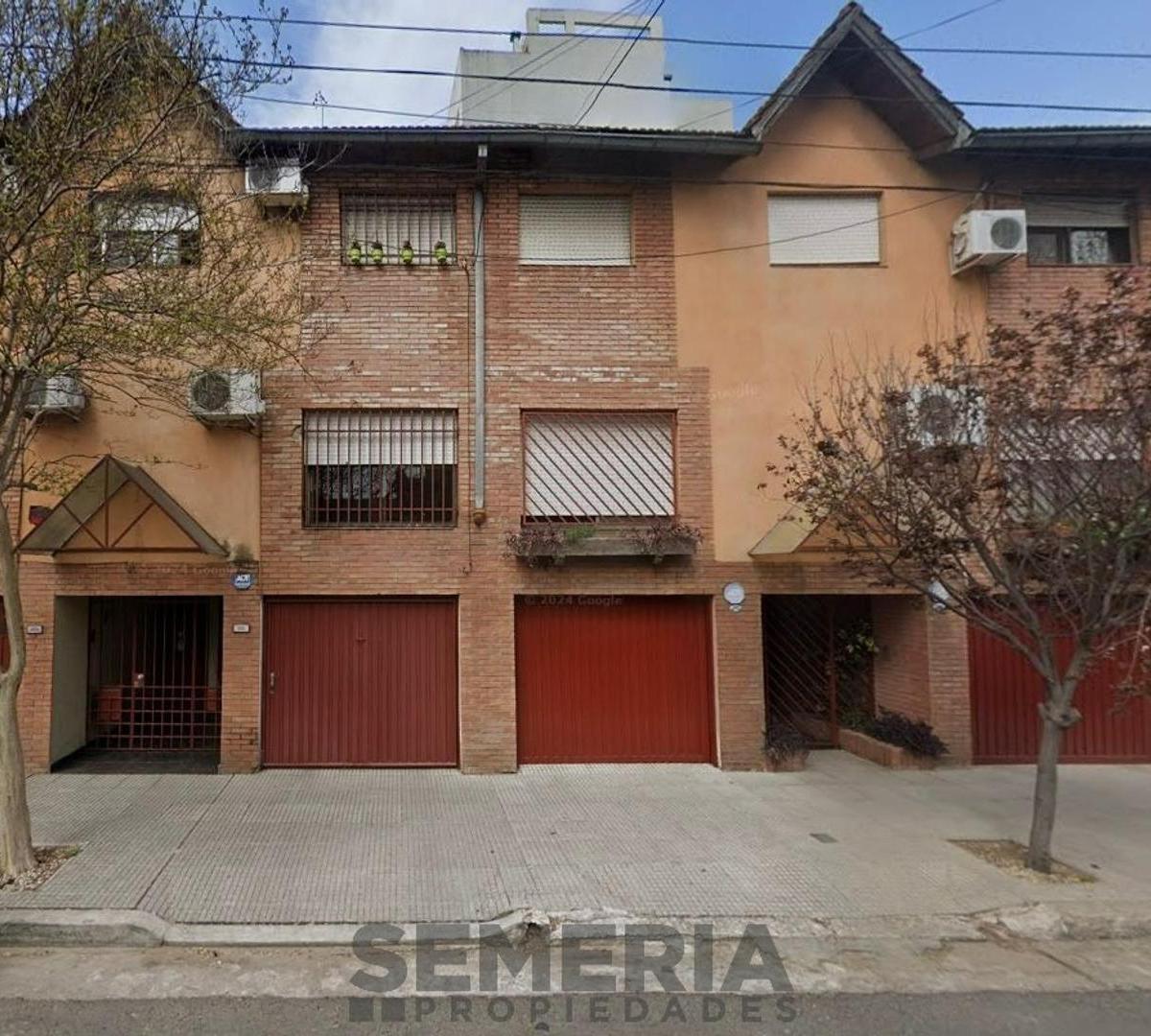 Venta - PH 4 Amb con Patio y Cochera! 1