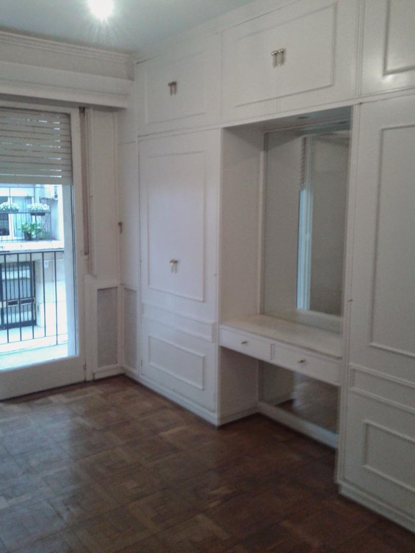 Foto de Semi piso al frente exc ubicación 3 dorms y dependencia, imagen 1