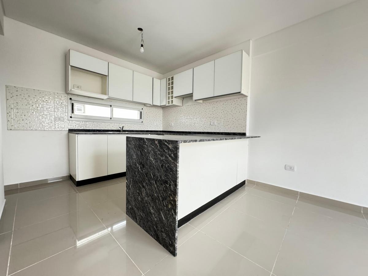 Departamento de 4 Ambientes con Balcón Aterrazadado Tipo Duplex con Cochera 3