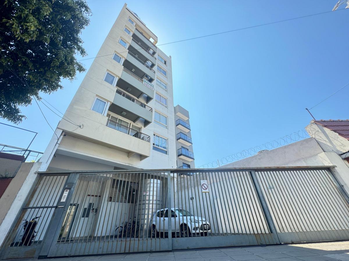 Triplex de 4 Ambientes en Venta 5
