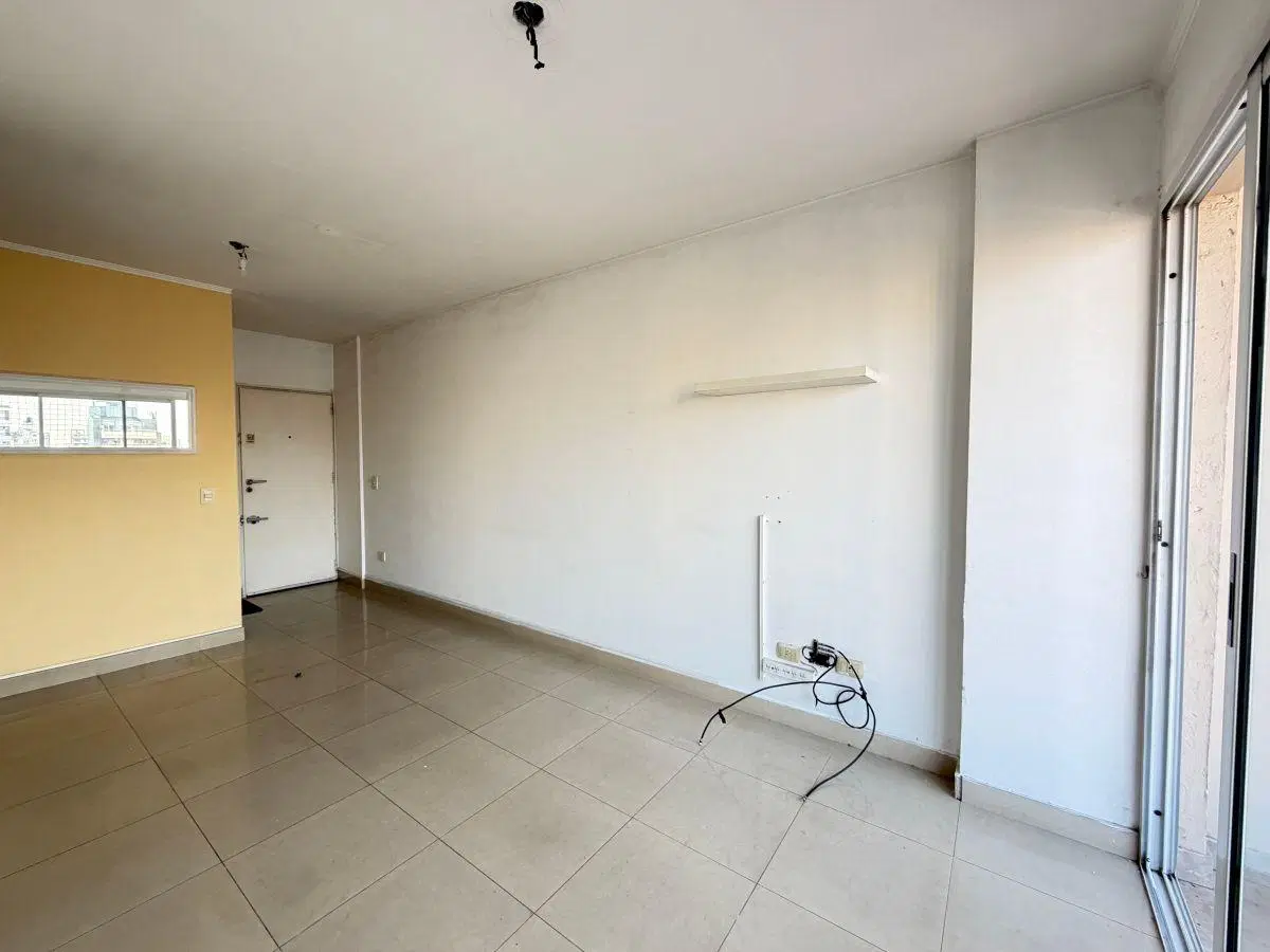 DEPARTAMENTO DE 3 AMBIENTES CON COCHERA 4