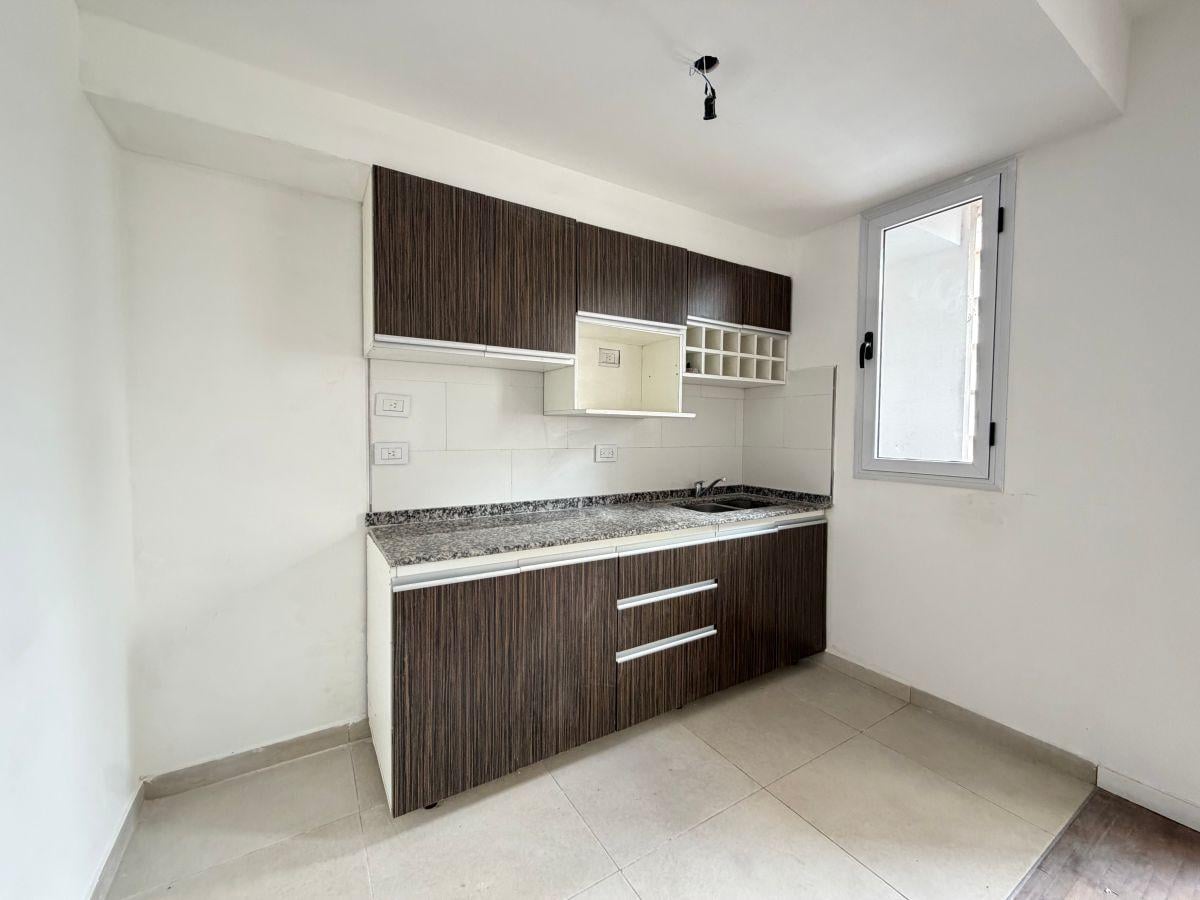 Foto de MONOAMBIENTE EN LANUSITA APTO PROFESIONAL, imagen 5