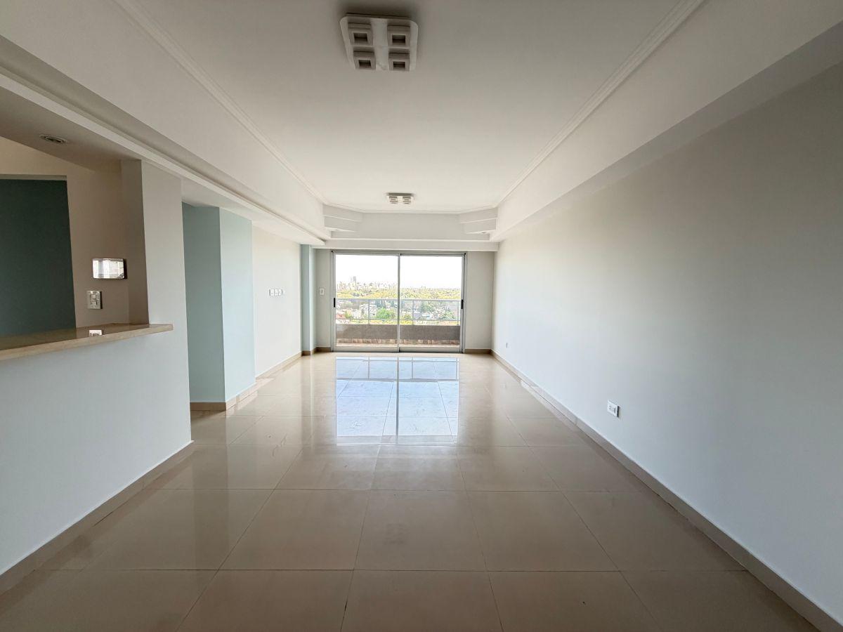 Foto de EDIFICIO DE CATEGORÍA - AMPLIO DEPARTAMENTO DE 3 AMBIENTES CON COCHERA, imagen 2