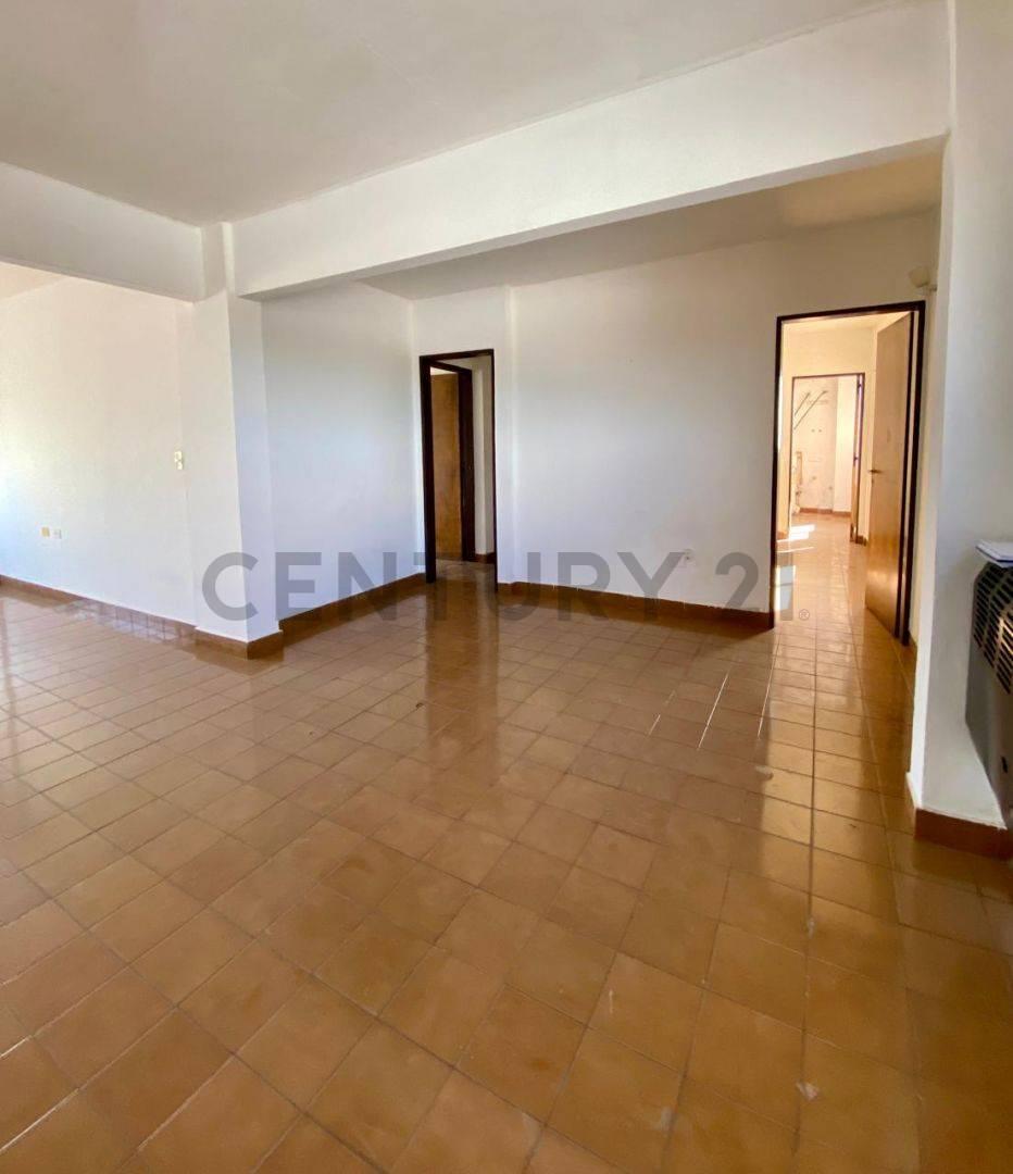 Venta Departamento Cuatro Ambientes 3