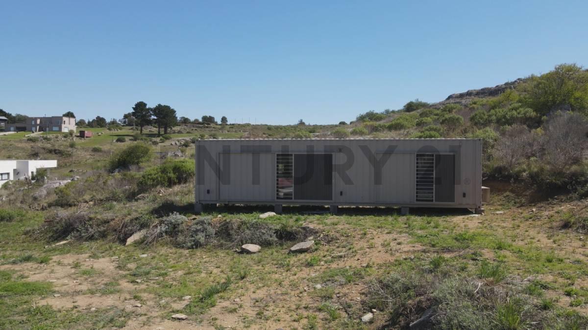 Venta – Lote con Contenedores a Estrenar en Plena Naturaleza 5