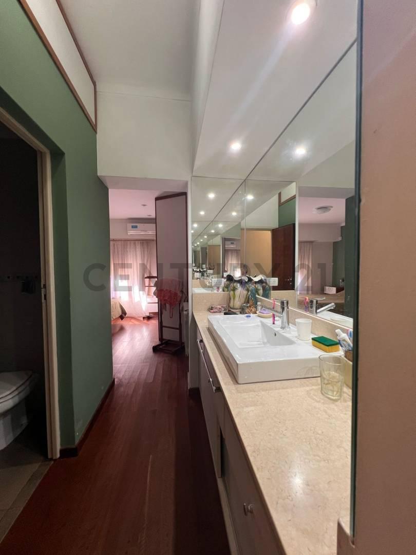 Venta o Permuta de Casa de 4 Habitaciones en Tandil. Excelente Ubicacion 4