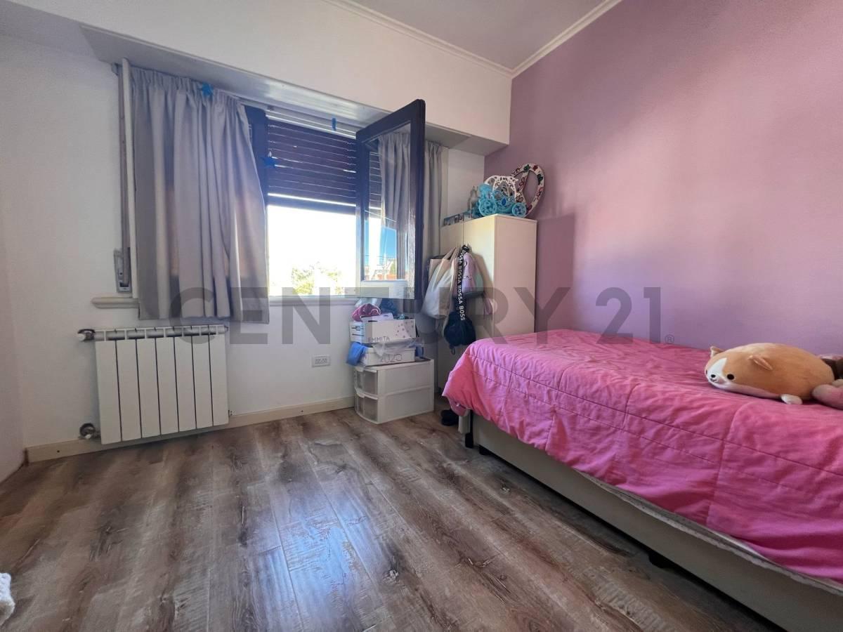 Venta o Permuta de Casa de 4 Habitaciones en Tandil. Excelente Ubicacion 3