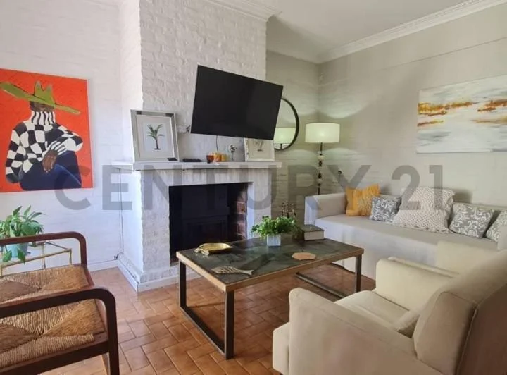 VENTA DE CASA 2 DORMITORIOS CON QUINCHO Y PILETA EN TANDIL 3