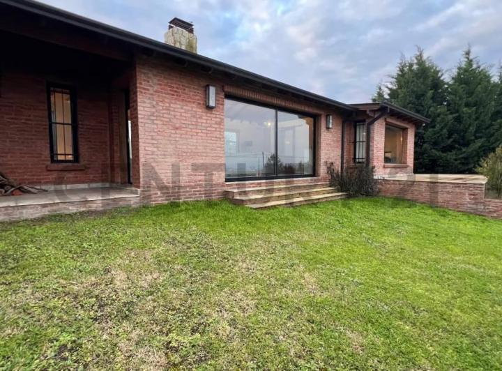 VENTA DE CASA EN TANDIL 3