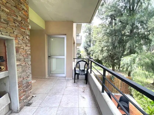 Departamento en  alquiler Fincas de Iraola Dos con vista al Bosque 2