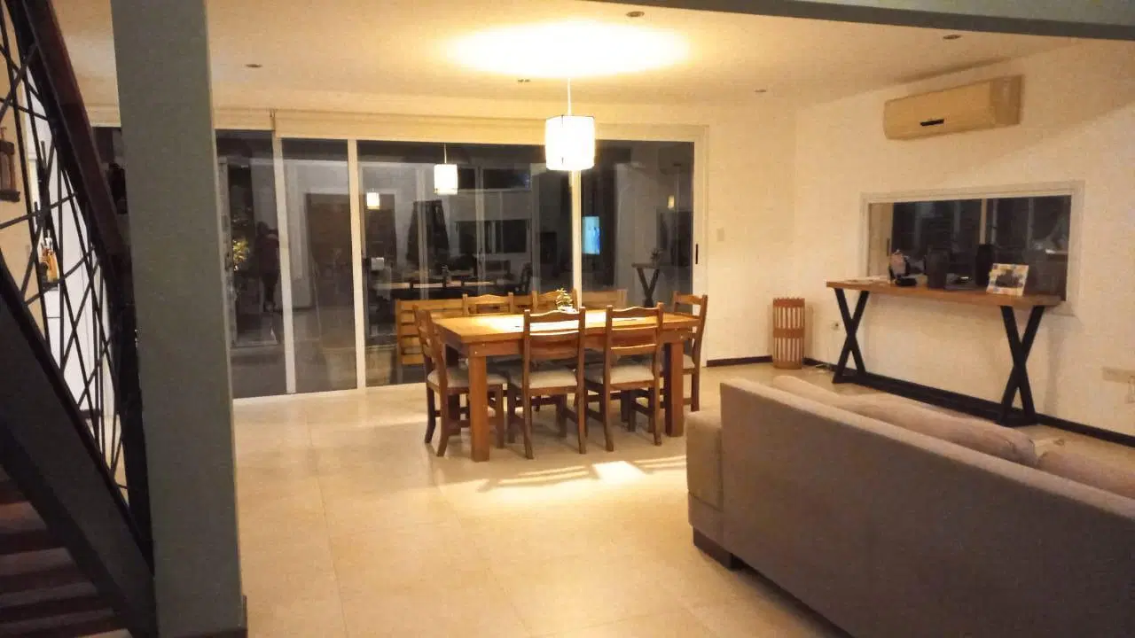 Casa en un lote interno en Fincas de Iraola II 3