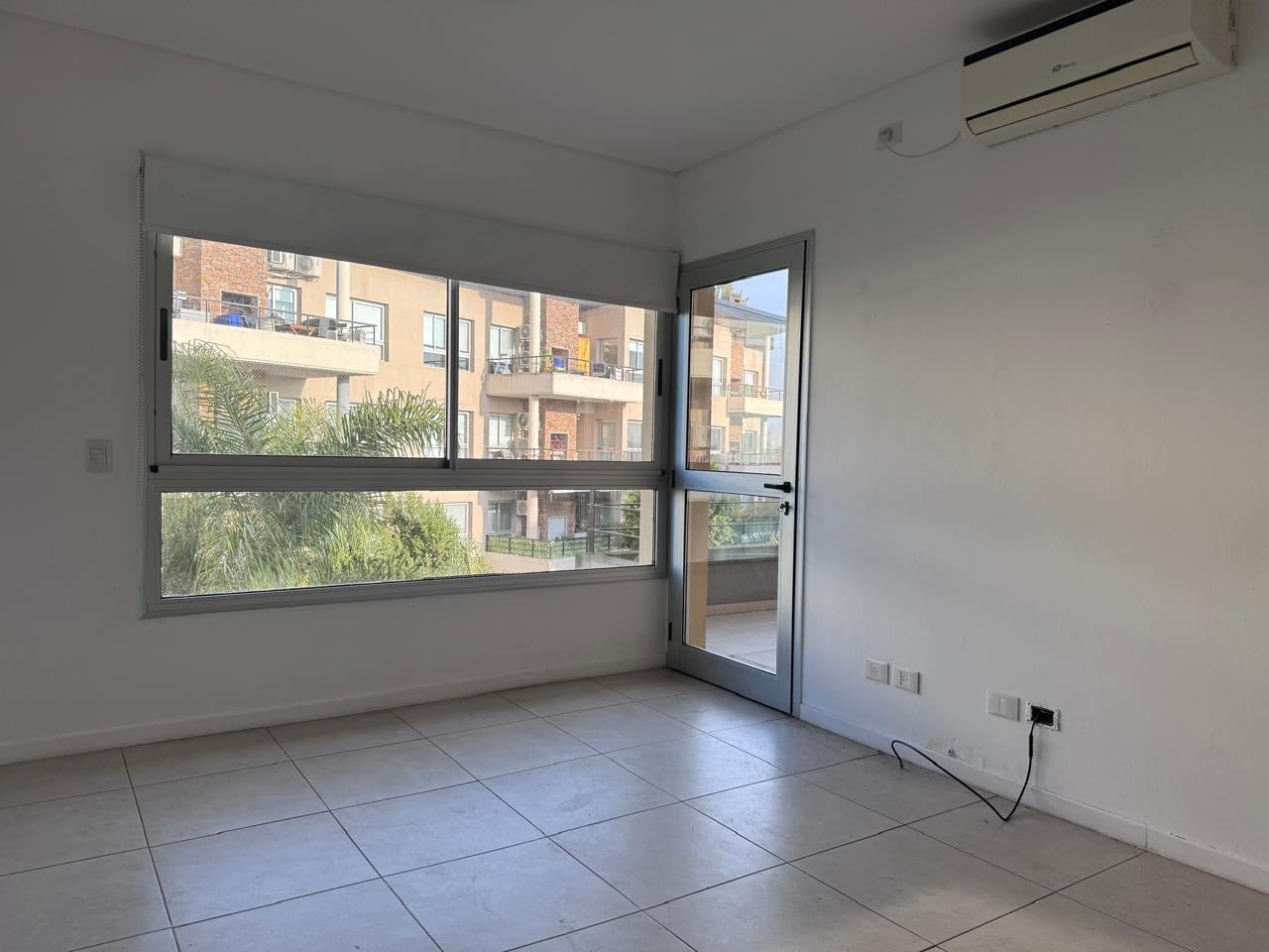 Departamento 3 Ambientes con balcon terraza y parrilla