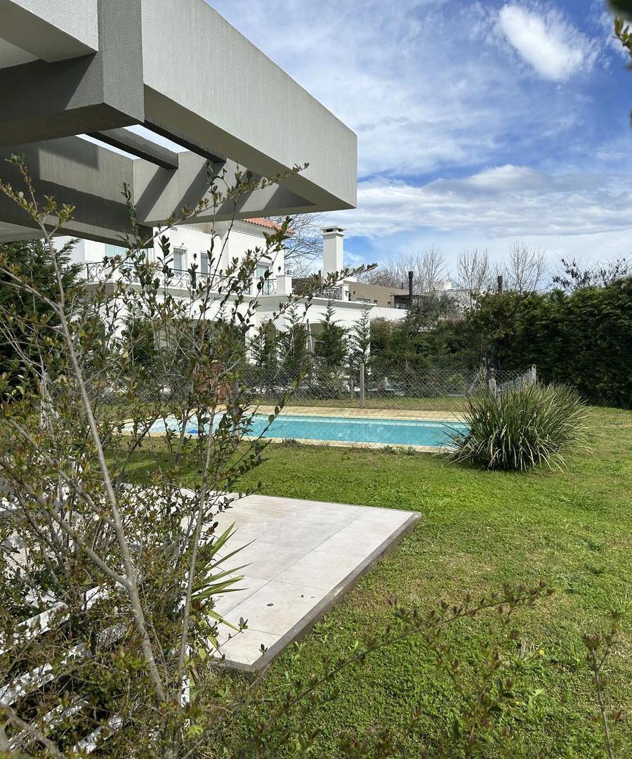 Foto de Fincas de Hudson Alquiler. Piscina, 4 Habitaciones (1 hab. en PB). Lote, imagen 5