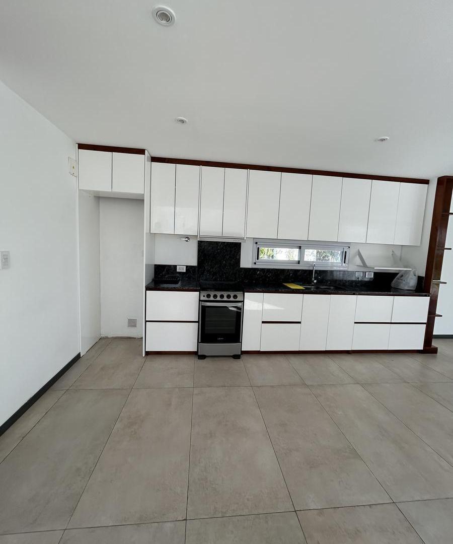 Foto de Fincas de Hudson Alquiler. Piscina, 4 Habitaciones (1 hab. en PB). Lote, imagen 3