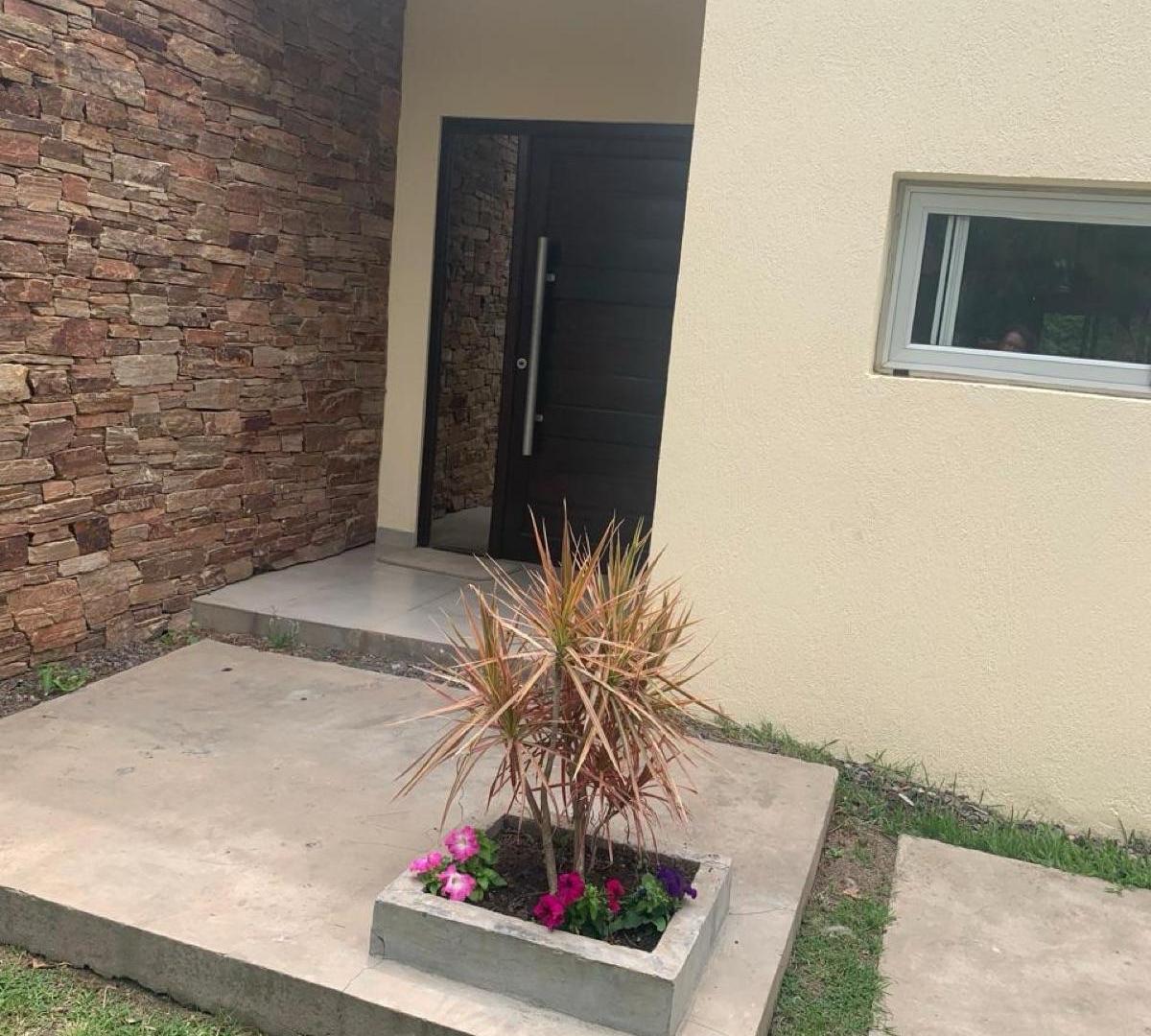 Foto de Casa en Altos de Hudson I, imagen 1