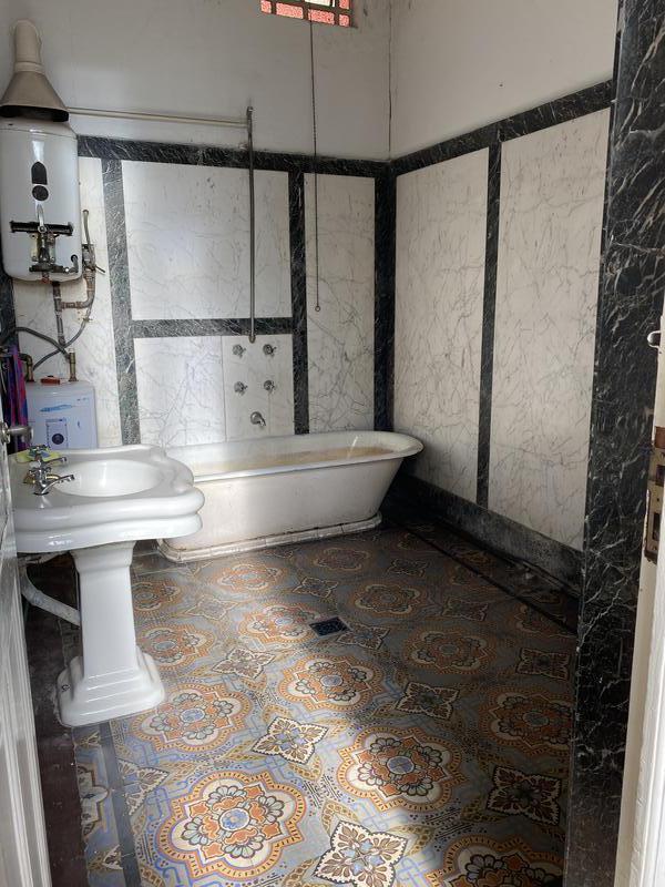 Casona de Estilo 1000 m² Plantas 2 Locales Balcarce y Pje. Giuffra, San Telmo 3