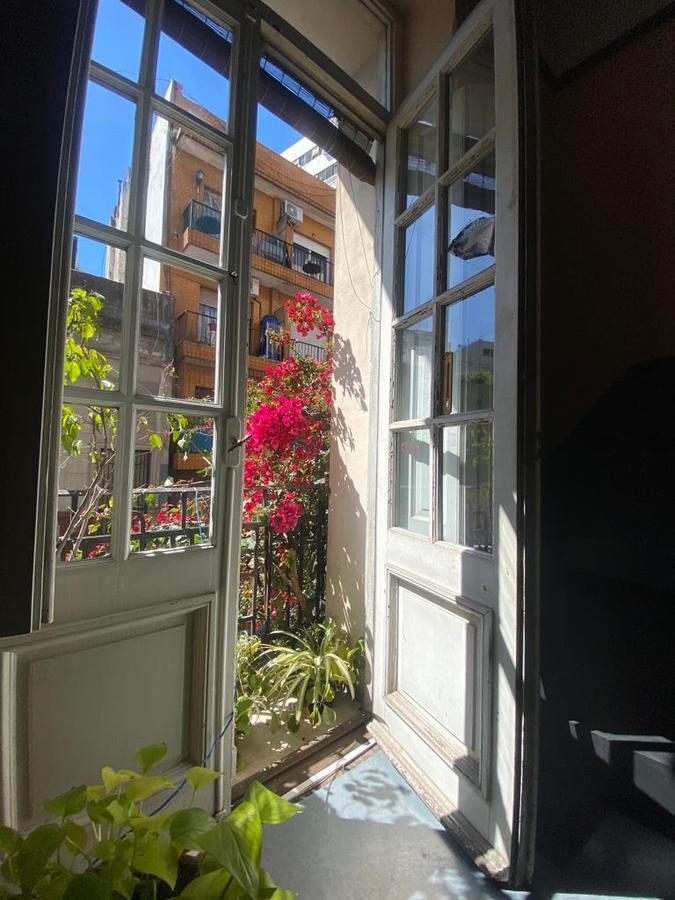 Casona de Estilo 1000 m² Plantas 2 Locales Balcarce y Pje. Giuffra, San Telmo 1