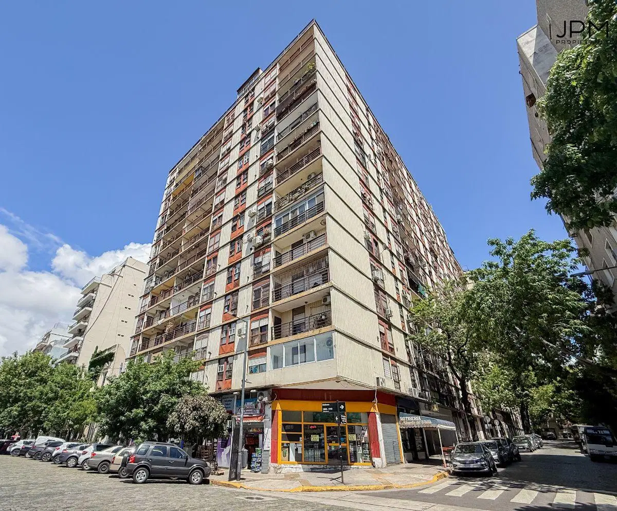 Venta Gran Monoambiente Vista Panorámica, amoblado y equipado 2