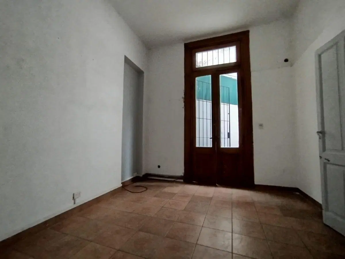 Alquiler PH con patio propio planta baja SIN expensas 4