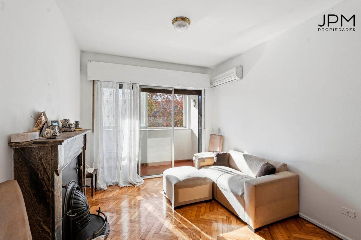 Venta AV del Libertador 4 ambientes con gran terraza propia
