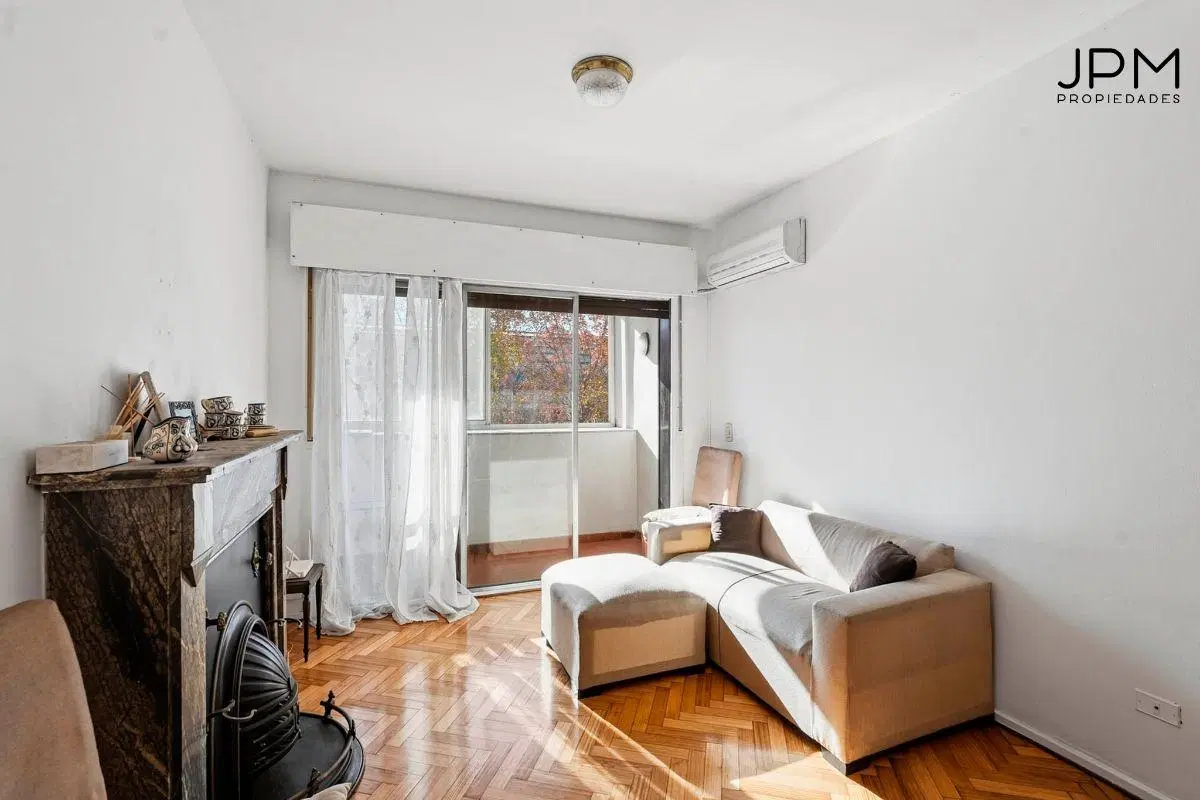Venta AV del Libertador 4 ambientes con gran terraza propia 4