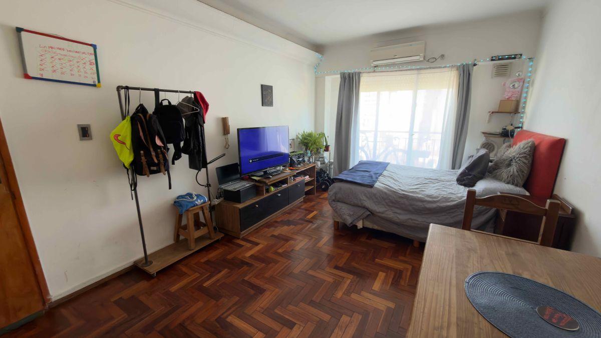 Foto de Venta Monoambiente, balcón al frente, ideal inversión, imagen 2