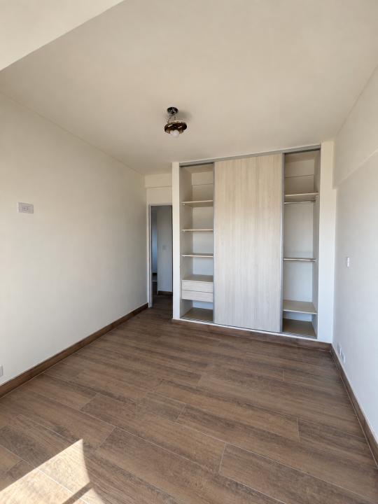 Foto de PALERMO. JULIAN ALVAREZ al 2300. 4 ambientes a nuevo con balcon. Torre, imagen 4