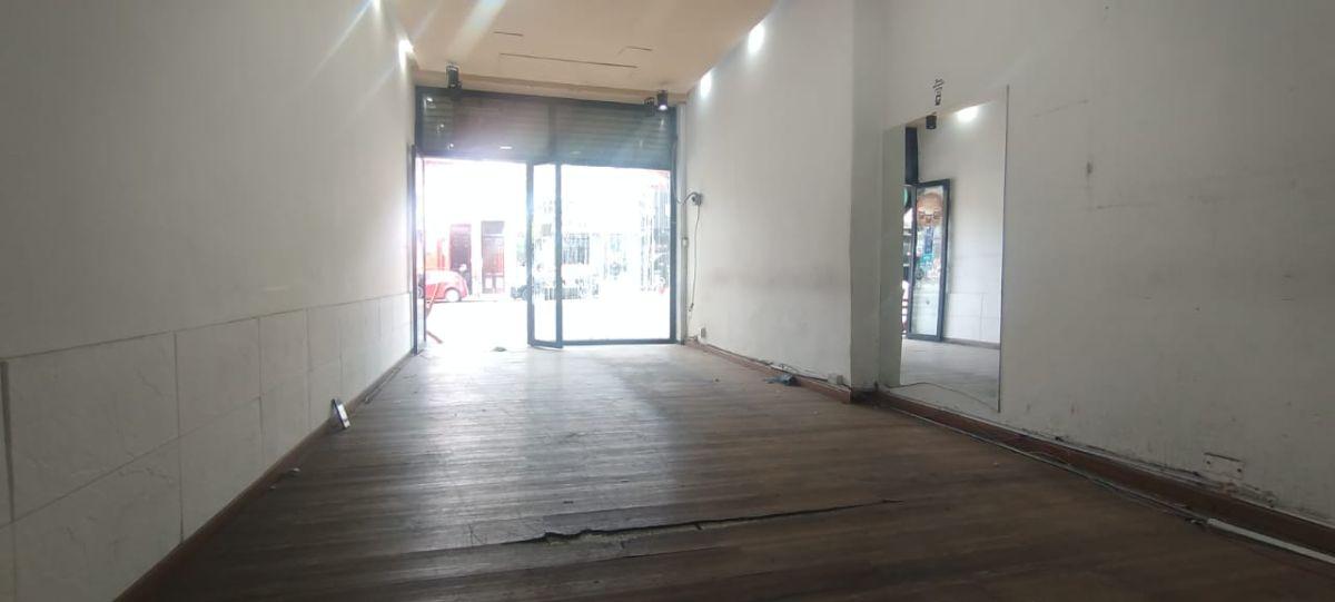 Foto de AV. CORDOBA 4700, SIN EXPENSAS, alquiler local comercial, imagen 3