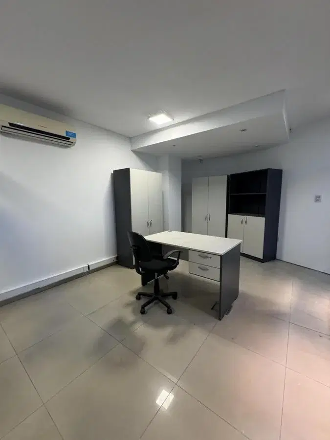 Oficina en Venta  Nueva Córdoba 4