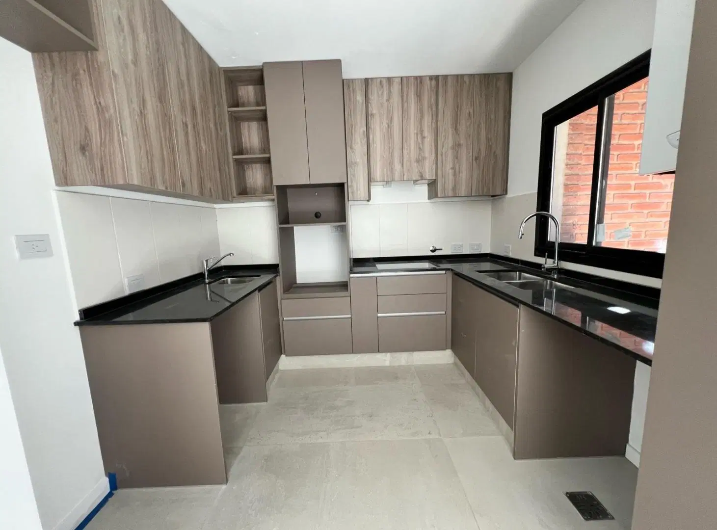 Espectacular Departamento en Venta en Flats del Sur de 2 Dormitorios!!!! 2