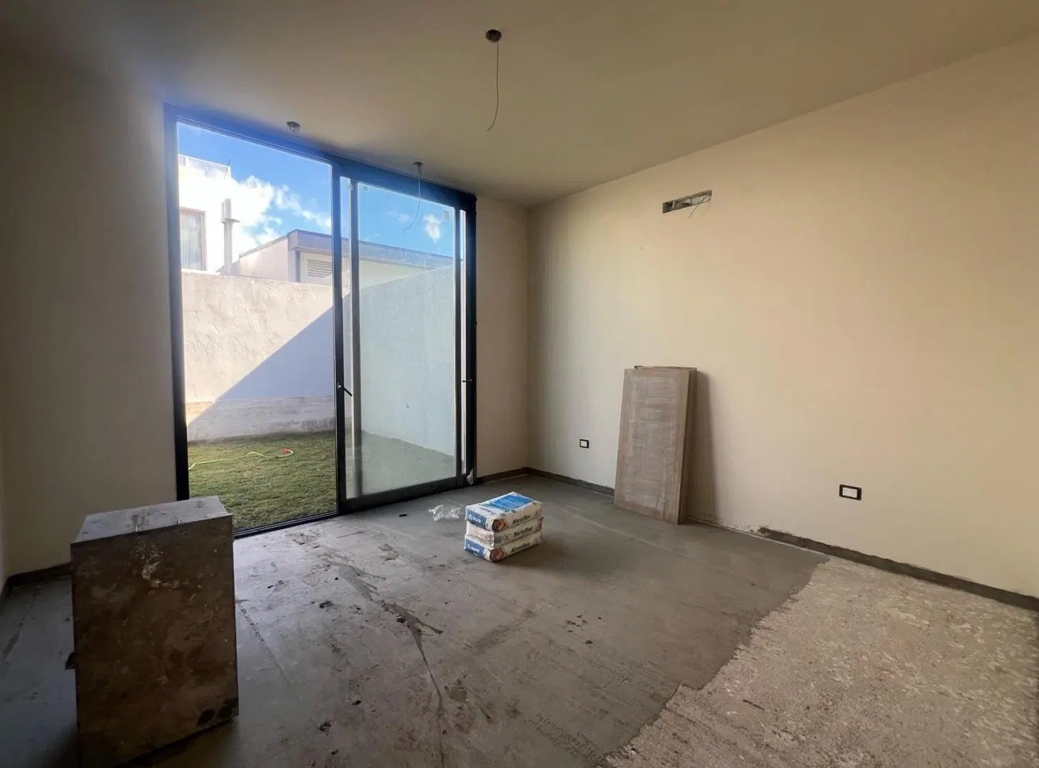 Lomas de Manantiales Casa en venta a estrenar 2