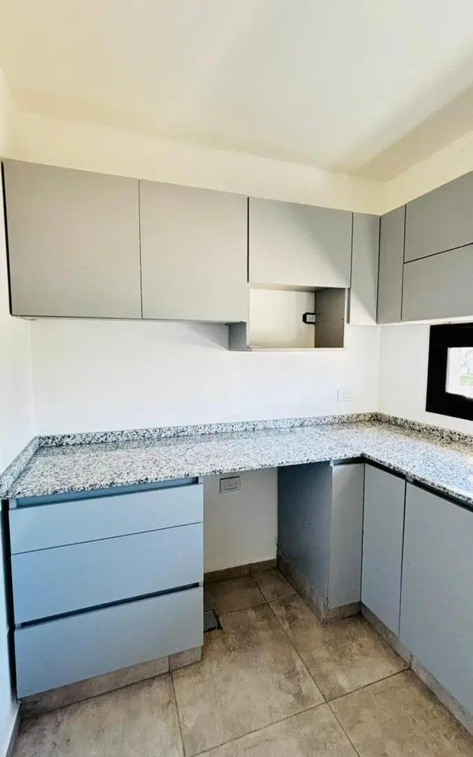 Duplex OPORTUNIDAD 3 Dorm 3 Baños en QUEBRADAS DE MANANTIALES 5