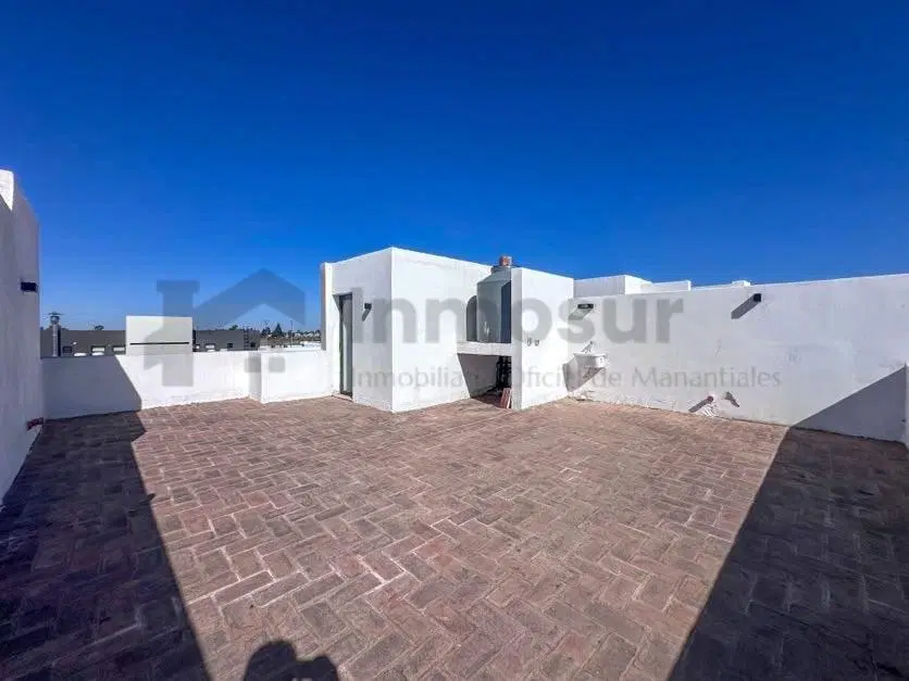DUPLEX EN VENTA 3 DORM PRADOS DE MANANTIALES 3