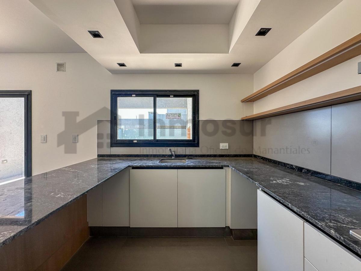 DÚPLEX VENTA 3 DORM QUEBRADAS DE MANANTIALES