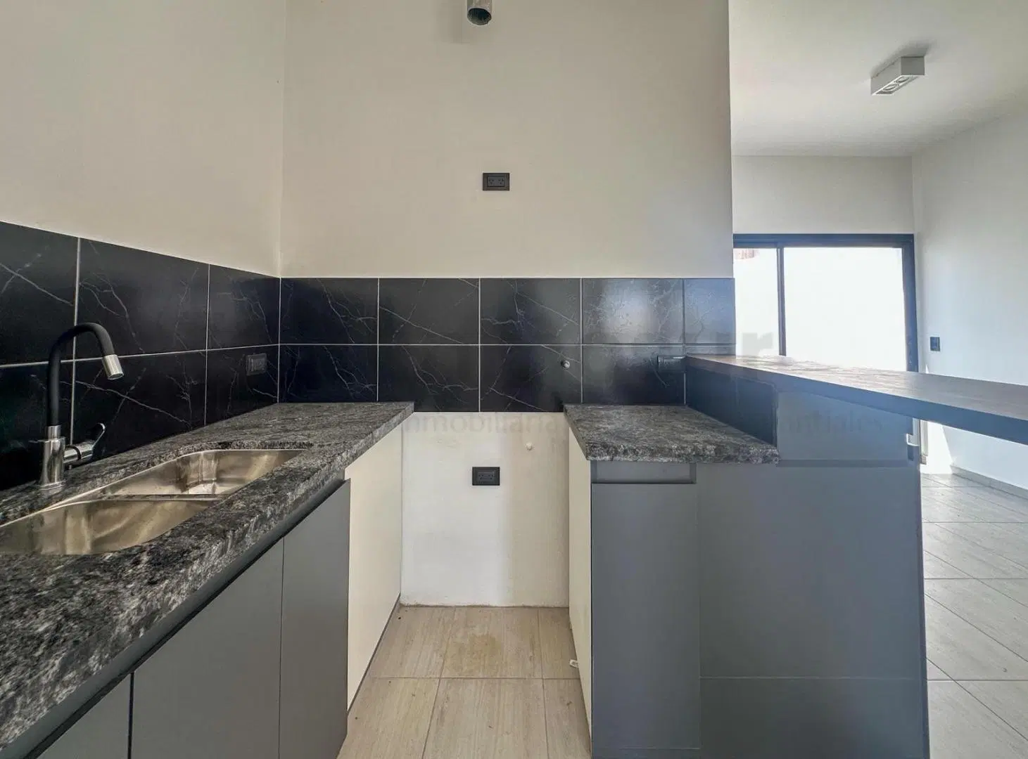DUPLEX EN VENTA 2 DORM RINCONES DE MANANTIALES 3
