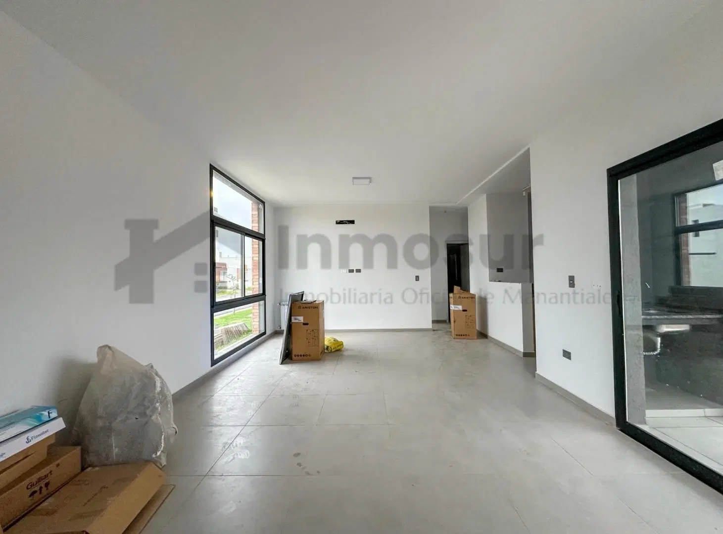 DUPLEX EN VENTA 2 DORM 2 BAÑOS COLINAS DE MANANTIALES 3
