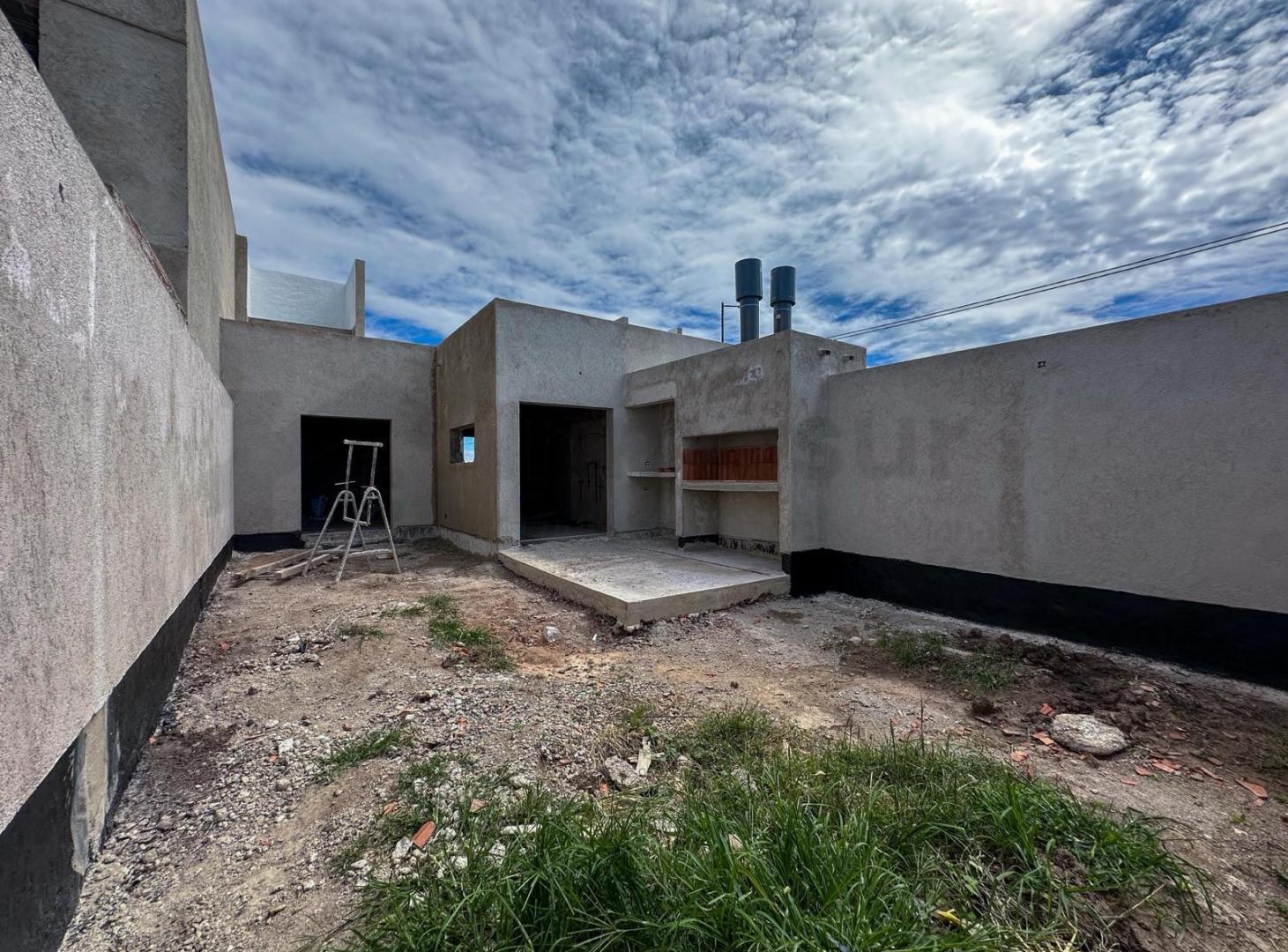 Duplex PB 2 dorm en pozo en Pampas De Manantiales