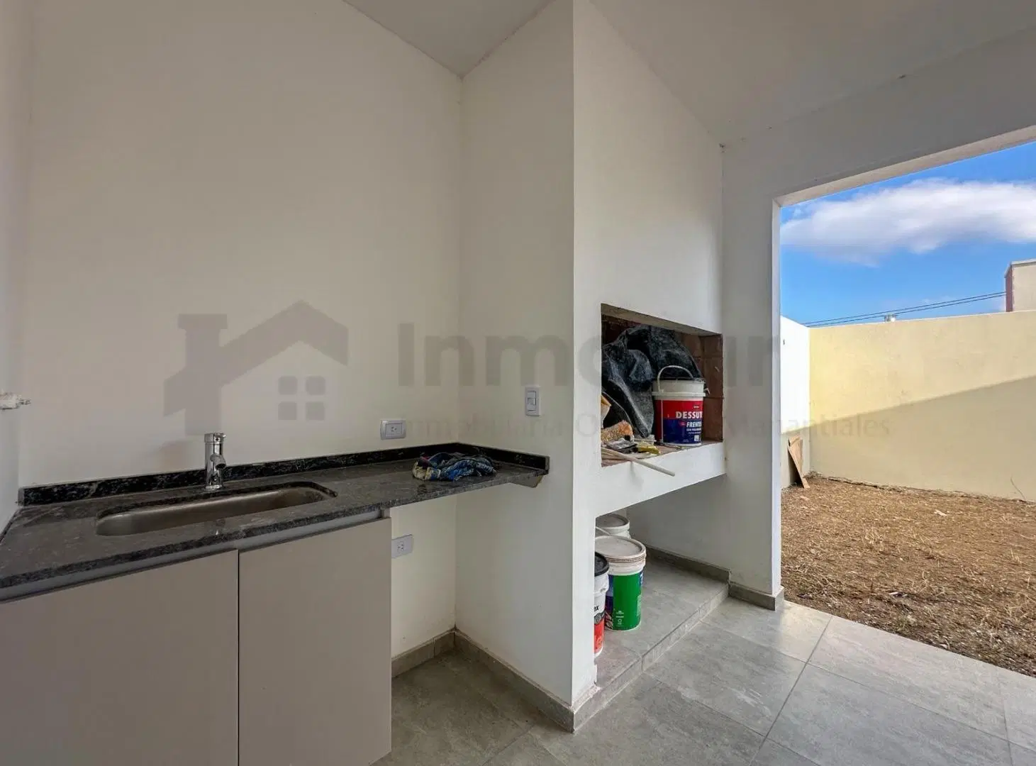 DUPLEX VENTA 2 DORM 3 BAÑOS PLANTA BAJA QUEBRADAS DE MANANTIALES 3