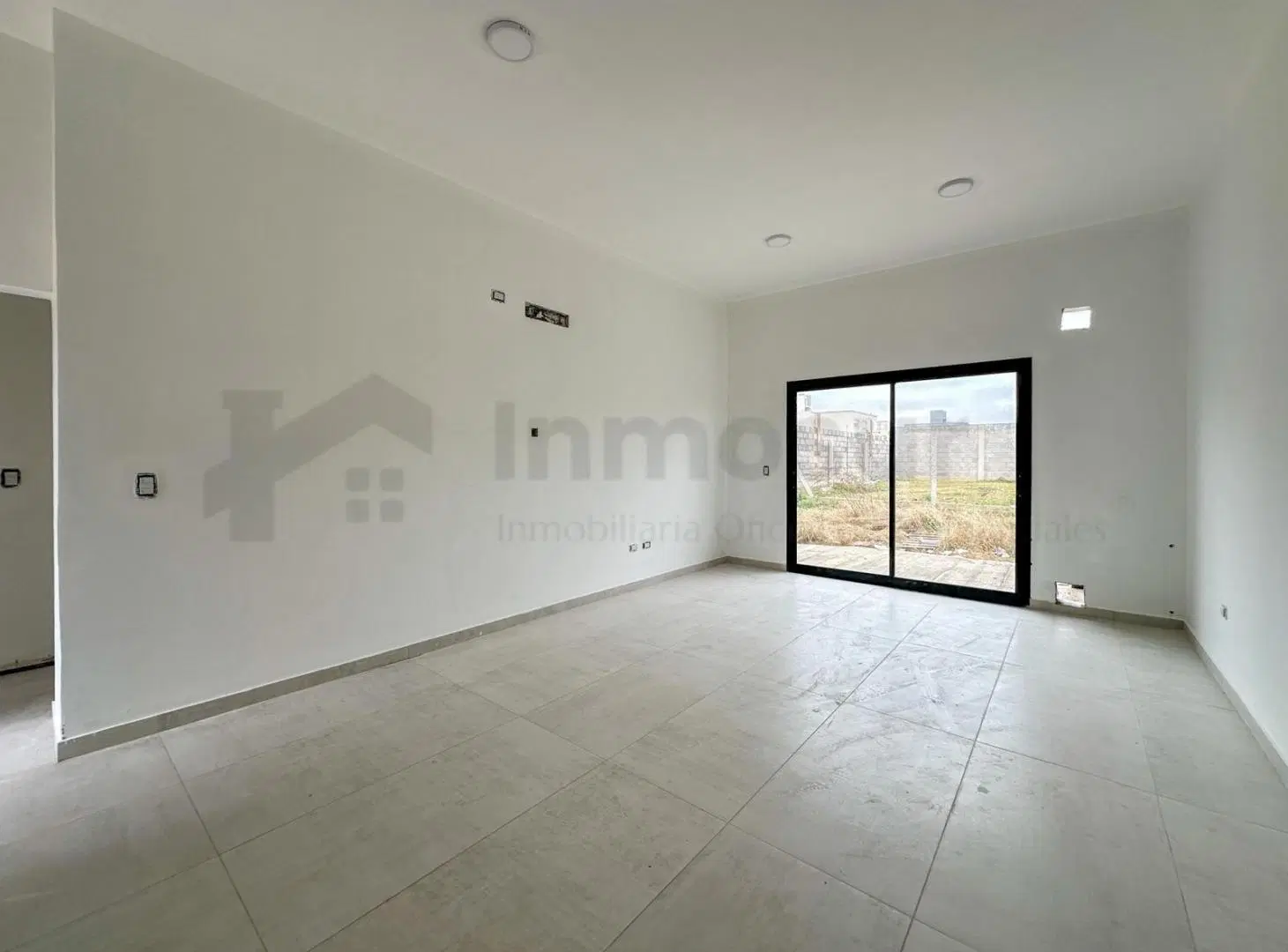 DUPLEX EN VENTA 2 DORM PLANTA BAJA DOCTA AVENIDA 4