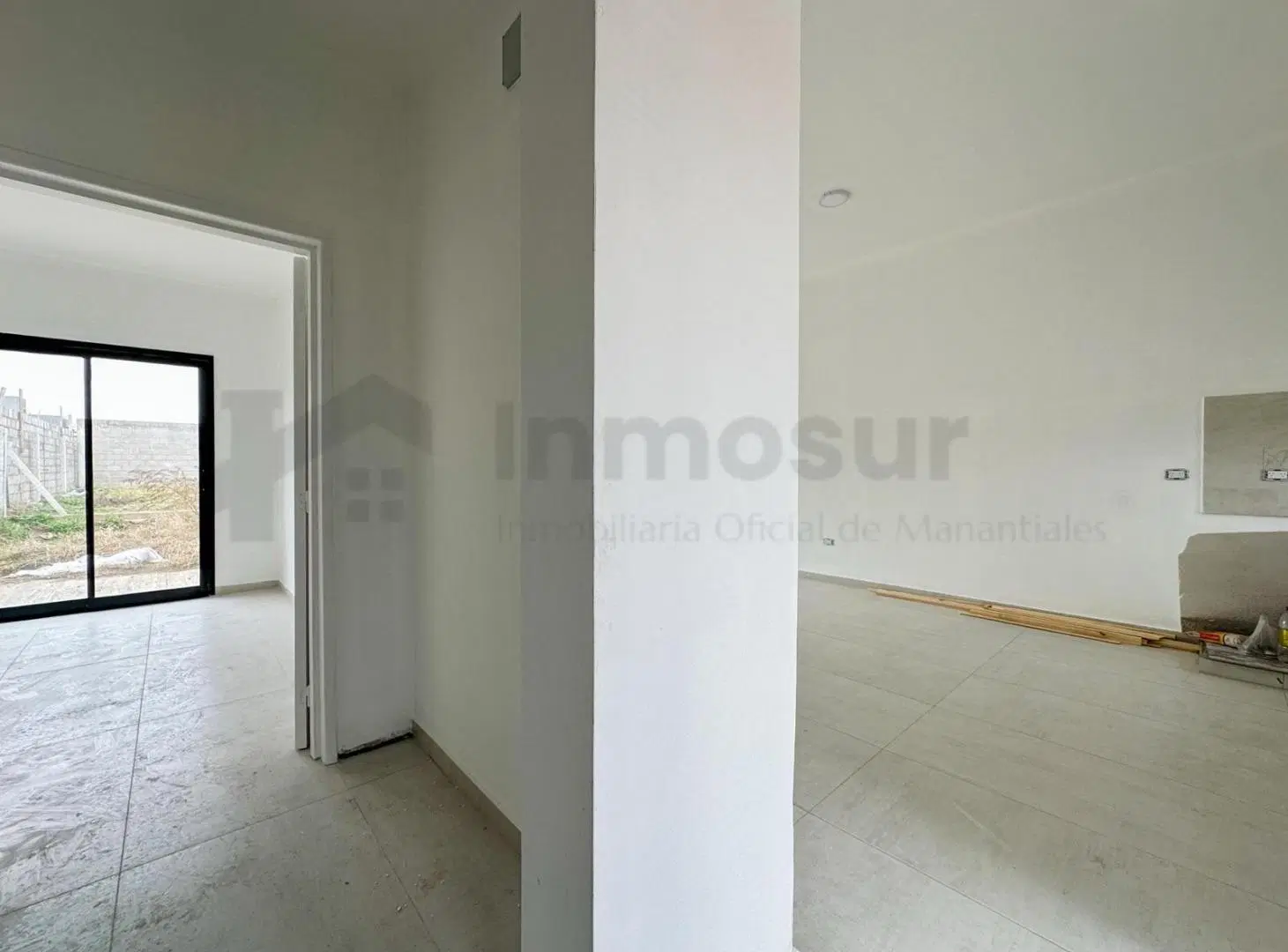 DUPLEX EN VENTA 2 DORM PLANTA BAJA DOCTA AVENIDA 5