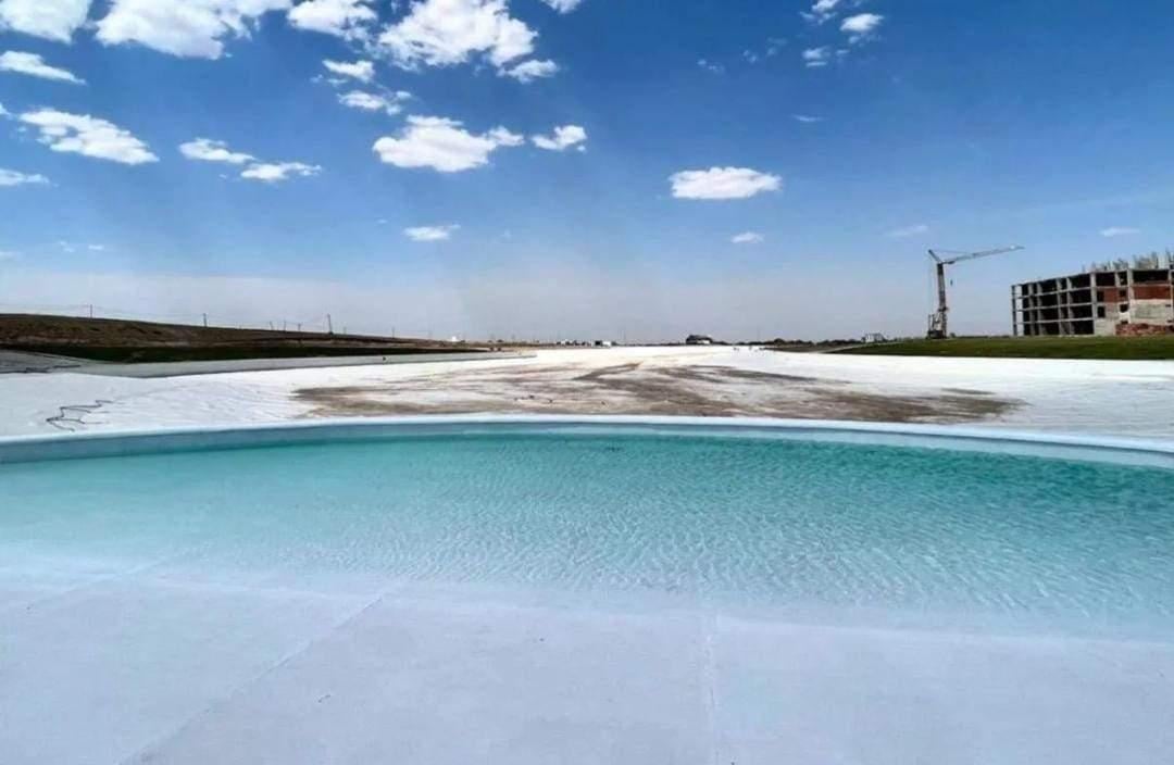 Lote central en Aqcuavista