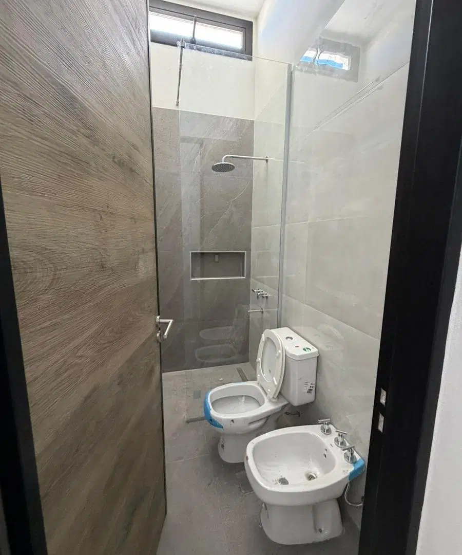 Amplio Duplex de 3 dorm en Colinas de Manantiales 4