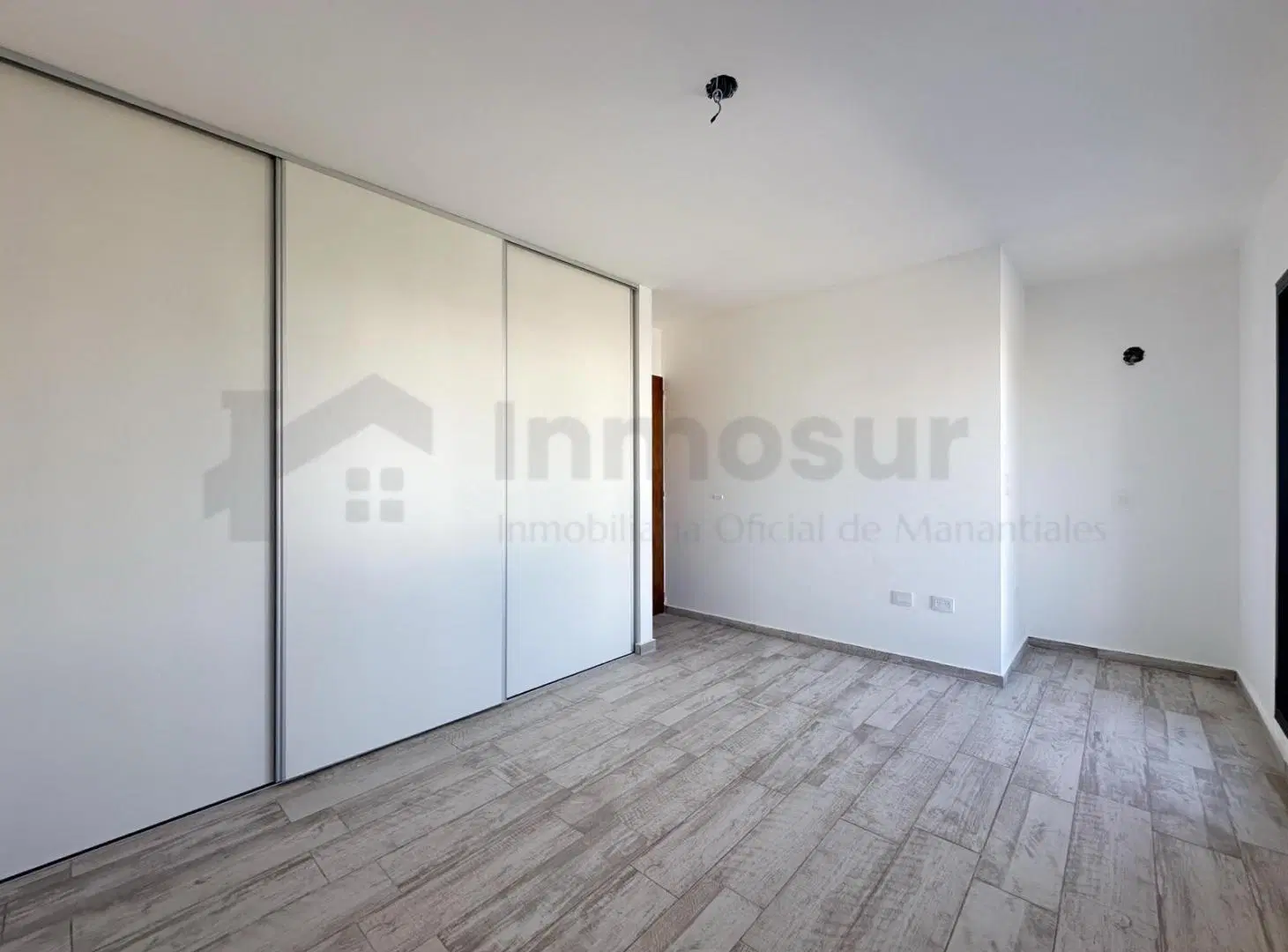 DUPLEX EN VENTA 2 DORM DOCTA AVENIDA 4
