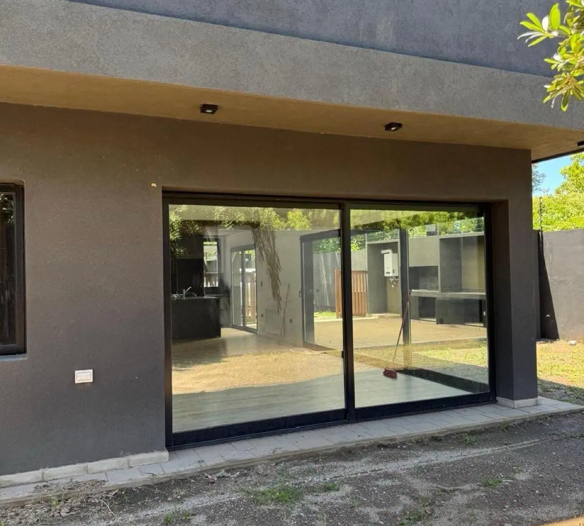 HOUSING CON SEGURIDAD , Unidades de 3 dorm 3 baños 8