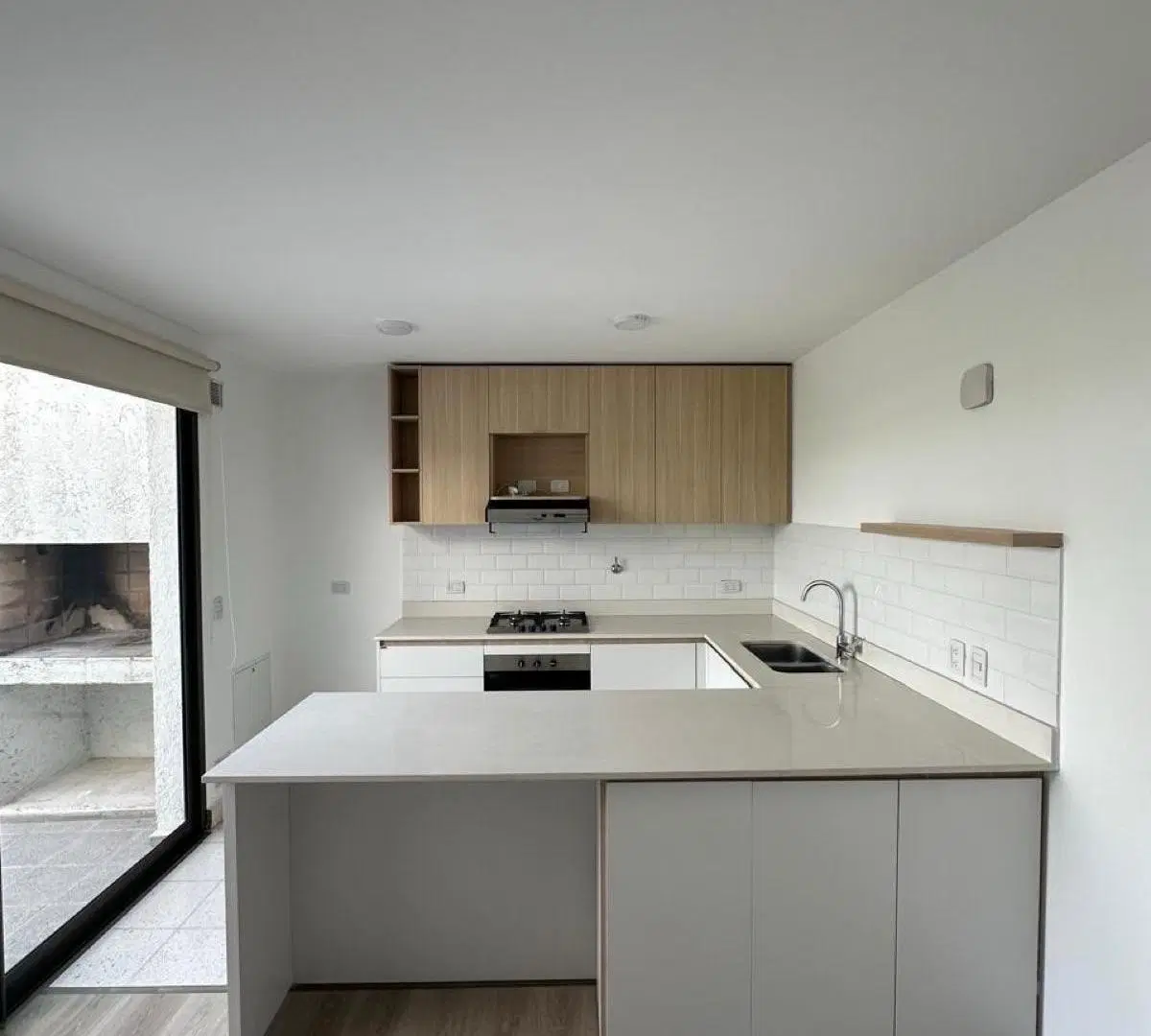 ESPECTACULAR DEPARTAMENTO EN VENTA EN COSTAS DE MANANTIALES!!!! 2