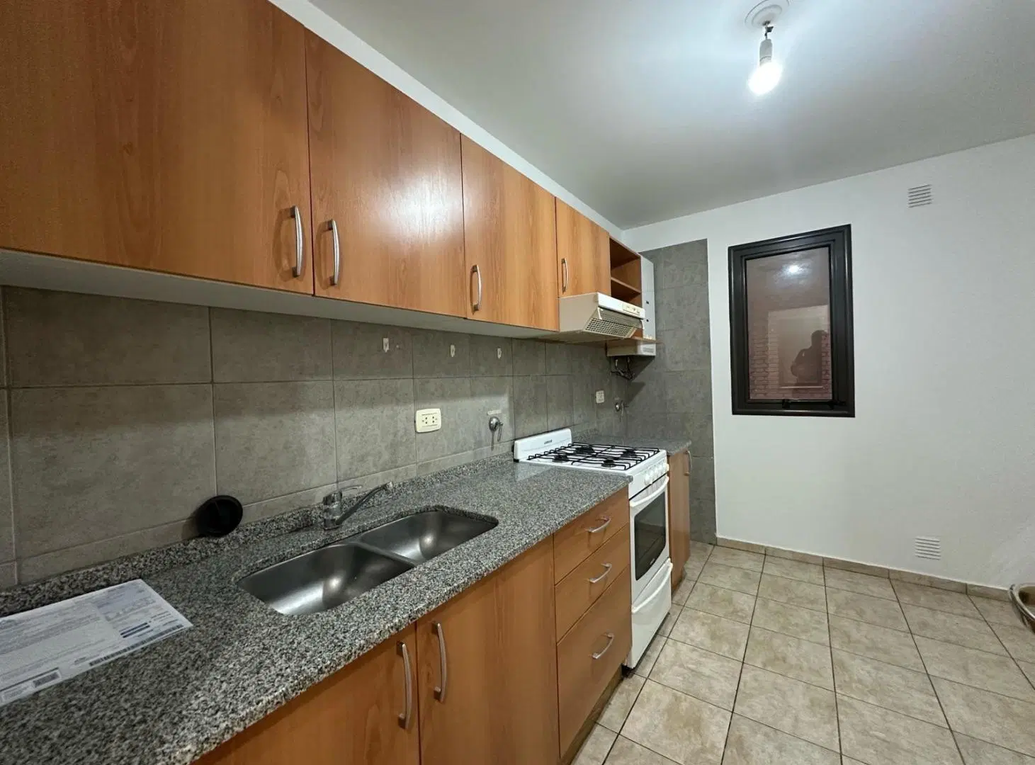 Departamento en Nueva Cordoba 2 Dormitorios Frente con Cochera 4